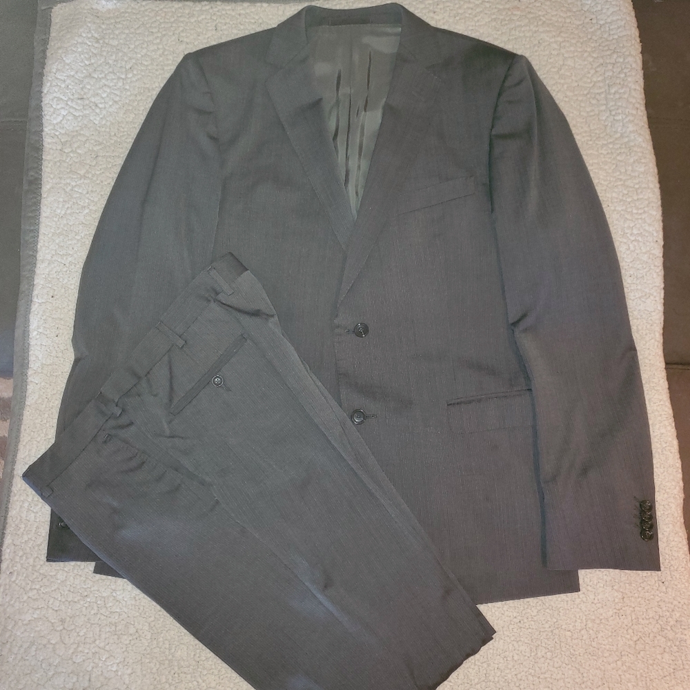 ZZegna "Drop 8" Grey Pencil Striped Suit